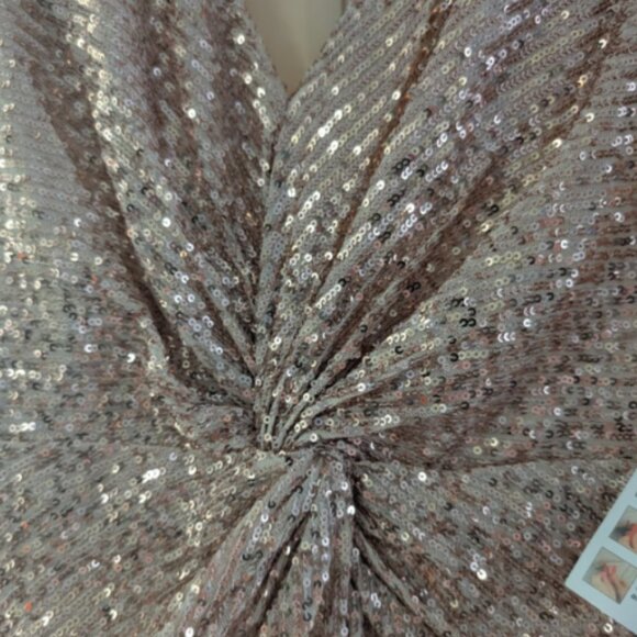 NWT Mac Duggal high low Gold Sequin Dress Long Sleeve Size 8 #26594 - Picture 5 of 7